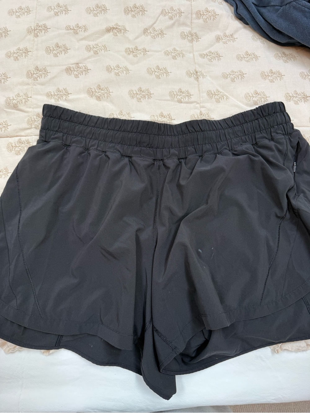 Women’s Black lululemon Shorts - Lightweight Athletic Short